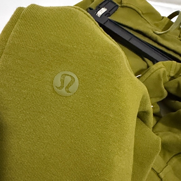 Lululemon Olive Green Jogger Pants - Picture 7 of 9